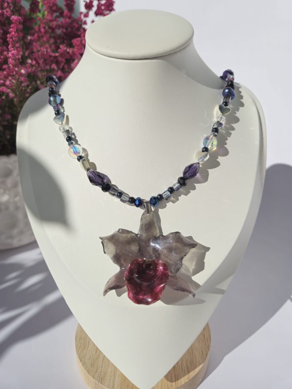 Dark Flower Necklace